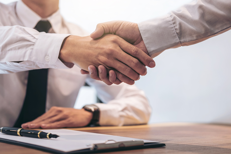 6 Benefits of Working with a Local Insurance Agency