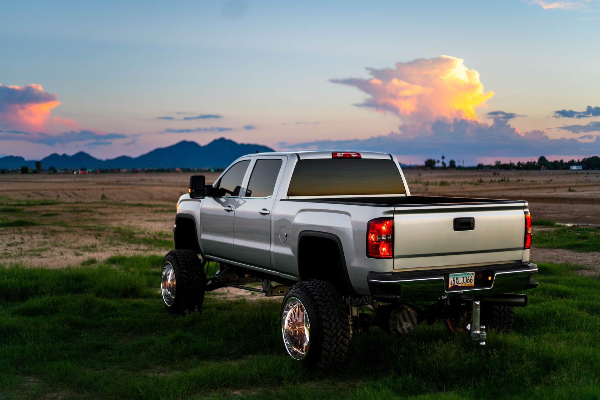 Customized Vehicle Insurance For Your Car, Truck or Motorcycle